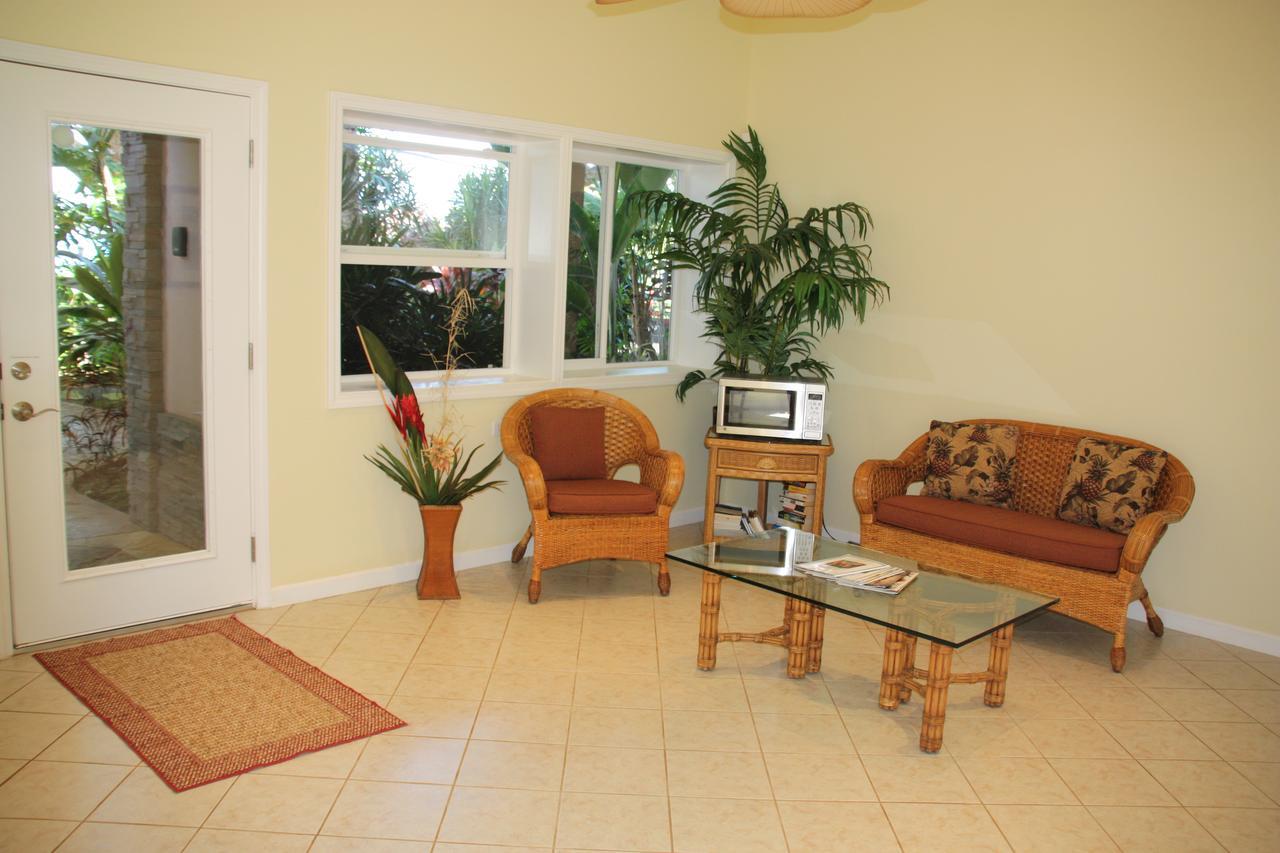Maui Beach House B & B Kahana Εξωτερικό φωτογραφία